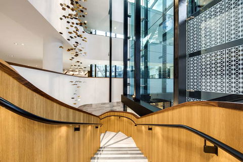 Vibe Hotel North Sydney - Holiday Adelaide 9