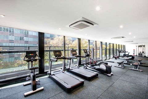 Vibe Hotel North Sydney - Holiday Adelaide 17