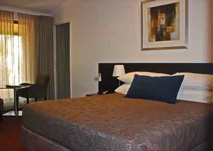 Karratha International Hotel - Holiday Adelaide 1