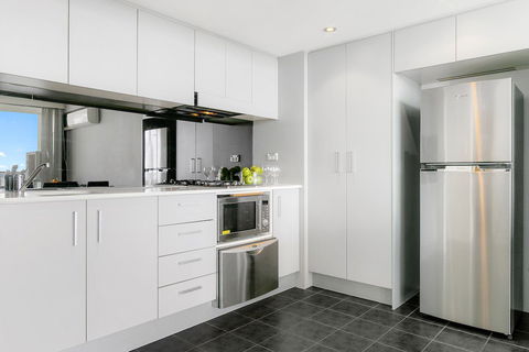 Astra Apartments Parramatta - Holiday Adelaide 4