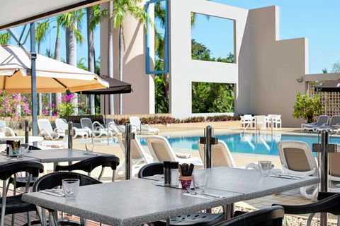 DoubleTree by Hilton Esplanade Darwin - Holiday Adelaide 8