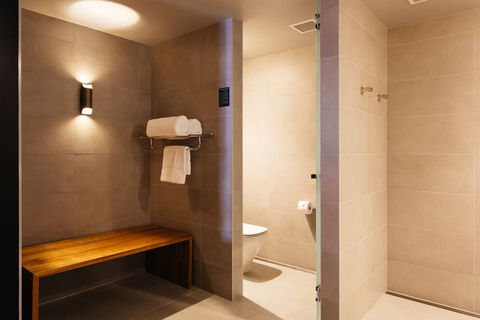 Macq 01 Hotel - Holiday Adelaide 2