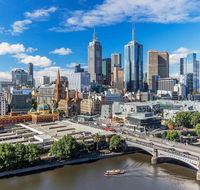 Quay West Suites Melbourne - Holiday Adelaide