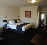 Charles Sturt Suites - Holiday Adelaide