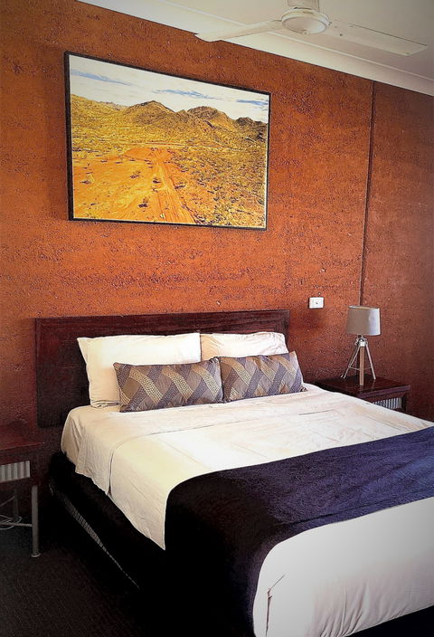 Gidgee Inn - Holiday Adelaide 1