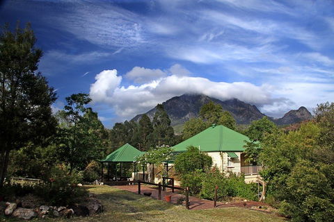 Mt Barney Lodge - Holiday Adelaide 0