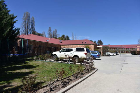 Best Western Plus Ambassador Orange - Holiday Adelaide 0