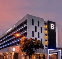 Bridgeport Hotel - Holiday Adelaide