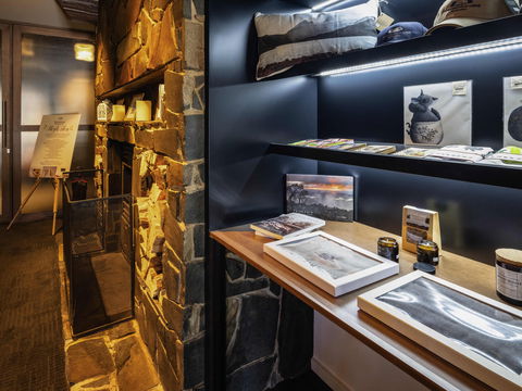 Peppers Cradle Mountain Lodge - Holiday Adelaide 2