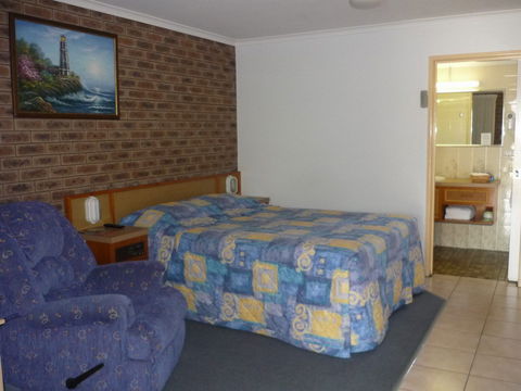 Lantern Motor Inn - Holiday Adelaide 1