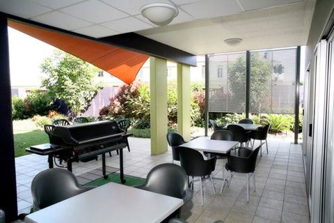 Rocklea International Hotel - Holiday Adelaide 2