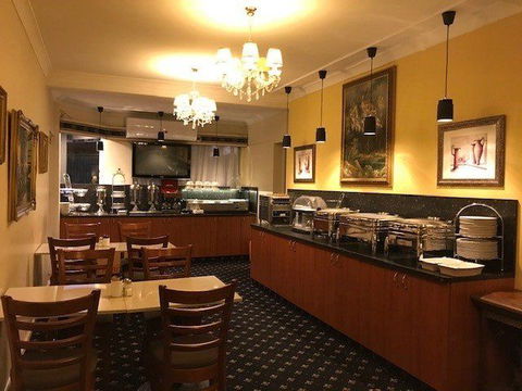 Albury Georgian - Holiday Adelaide 1