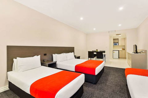 Quality Hotel Manor - Holiday Adelaide 5