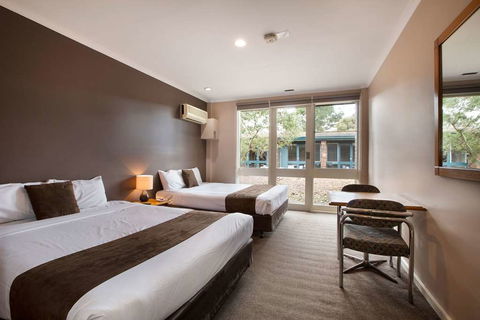 Burvale Hotel - Holiday Adelaide 6