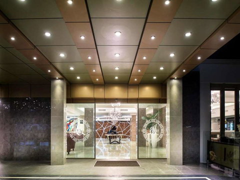 Swan River Hotel - Holiday Adelaide 1