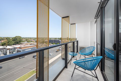 Oros Plus Hotel - Holiday Adelaide 11