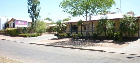 Outback Motel - Holiday Adelaide 1