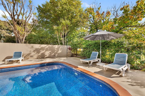 Beechworth Motor Inn - Holiday Adelaide 3