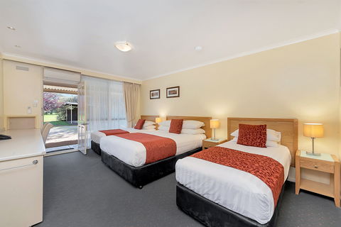 Beechworth Motor Inn - Holiday Adelaide 9