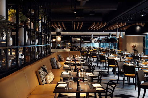 QT Canberra - Holiday Adelaide 13