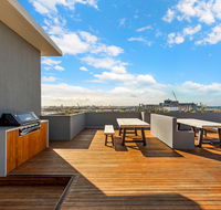 Astra Apartments Newcastle - Holiday Adelaide