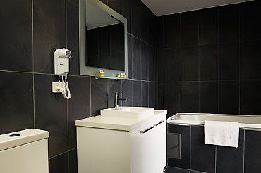 Crown on Darby - Holiday Adelaide 5