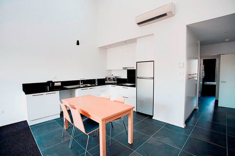 Crown on Darby - Holiday Adelaide 11