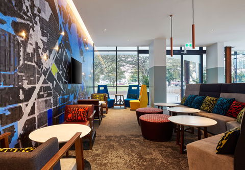 Holiday Inn Express Newcastle - Holiday Adelaide 5
