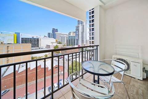 All Suites Perth - Holiday Adelaide 3