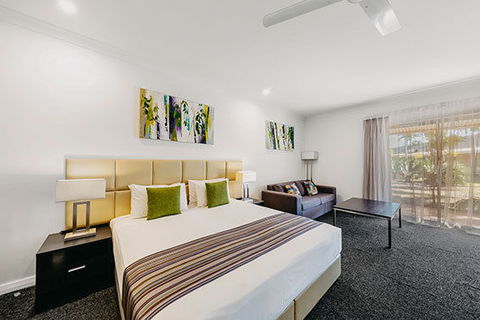 Kimberley Grande Resort & Conf Ctr - Holiday Adelaide 5