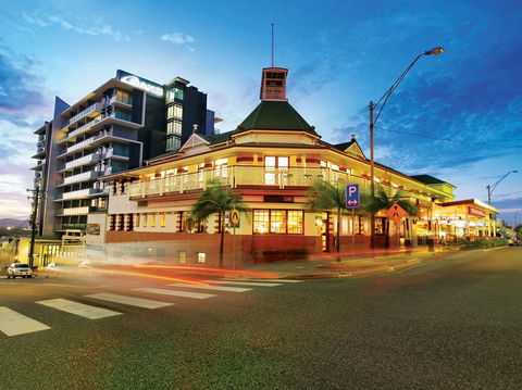 Oaks Grand Gladstone - Holiday Adelaide 0