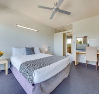 Camelot Motel - Holiday Adelaide