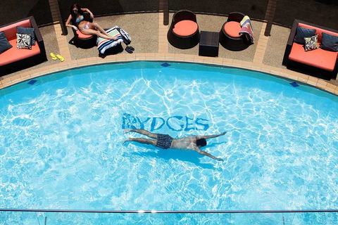 Rydges Gladstone - Holiday Adelaide 9