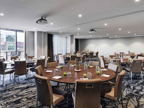 The Sebel Melbourne Ringwood - Holiday Adelaide 10