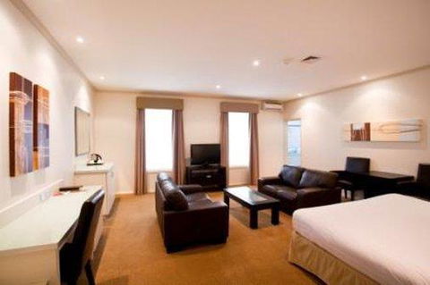 Beau Monde International - Holiday Adelaide 8