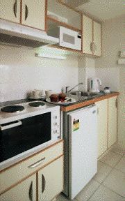 Astor Metropole & Apartment - Holiday Adelaide 1