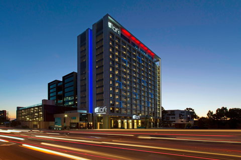 Aloft Perth - Holiday Adelaide 0