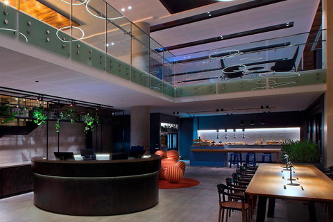 Aloft Perth - Holiday Adelaide 1