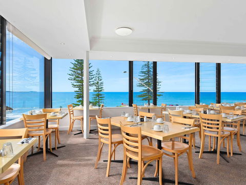 Ibis Styles Port Macquarie - Holiday Adelaide 2