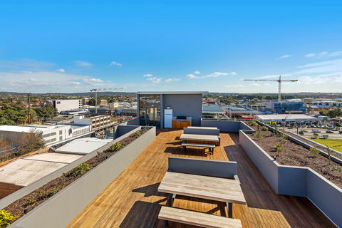 Astra Apartments Newcastle - Holiday Adelaide 1