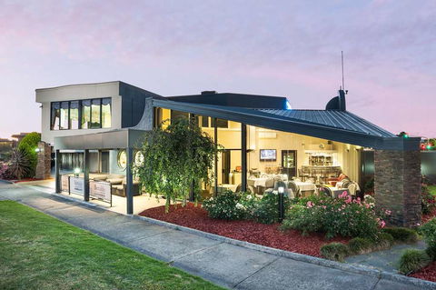 Best Western Mahoneys Motor Inn - Holiday Adelaide 1