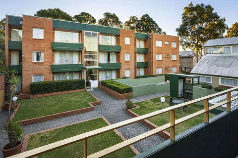 APX Apartments Parramatta - Holiday Adelaide 1