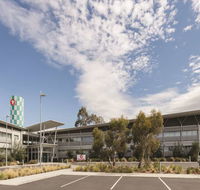 Travelodge Hobart Airport - Holiday Adelaide