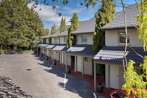 Elphin Villas - Holiday Adelaide 0