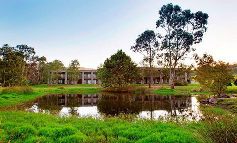 York On Lilydale Resort - Holiday Adelaide 0