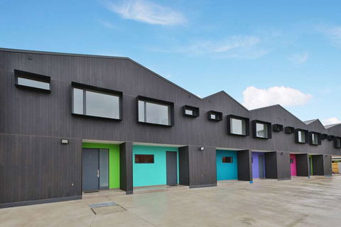 Quality Apartments Dandenong - Holiday Adelaide 0