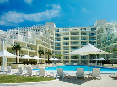 Mantra Ettalong Beach, Ettalong - Holiday Adelaide 0