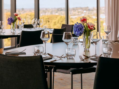 Mercure Melbourne Doncaster - Holiday Adelaide 8