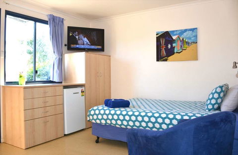 Vitrinite Village Of Middlemount - Holiday Adelaide 6