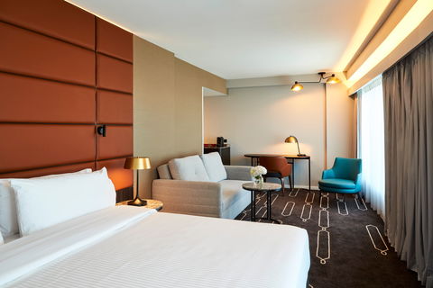 Holiday Inn Sydney Airport - Holiday Adelaide 13